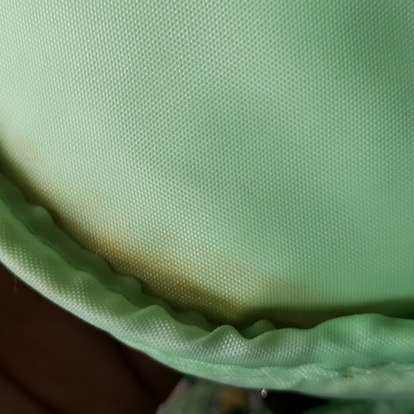 leaf  makeup/toiletry bag. - Picture 10 of 14